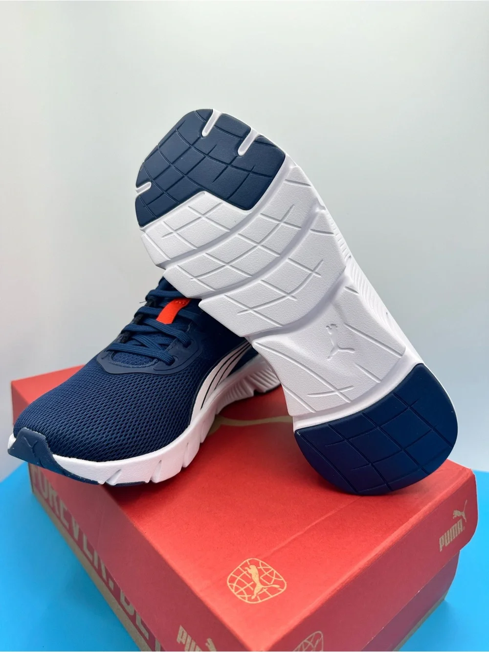Puma Kids FlexFocus Lite Modern Jr size 5
